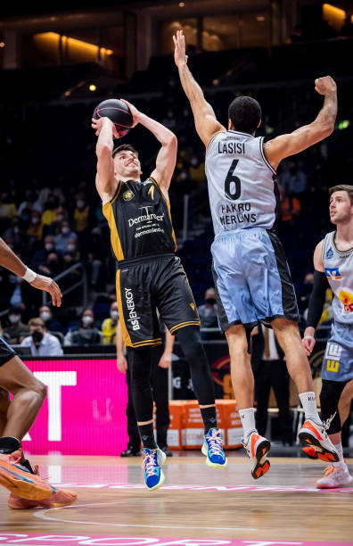 没有人是不 没有人是不