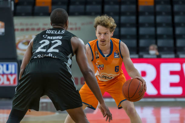 定策略压制 定策略压制