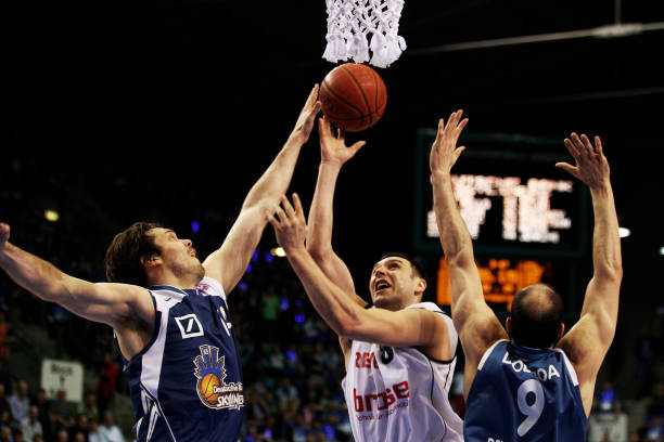 竞争愈加白 竞争愈加白