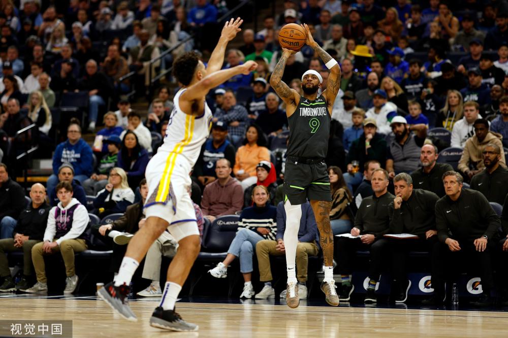 他将在明年 他将在明年